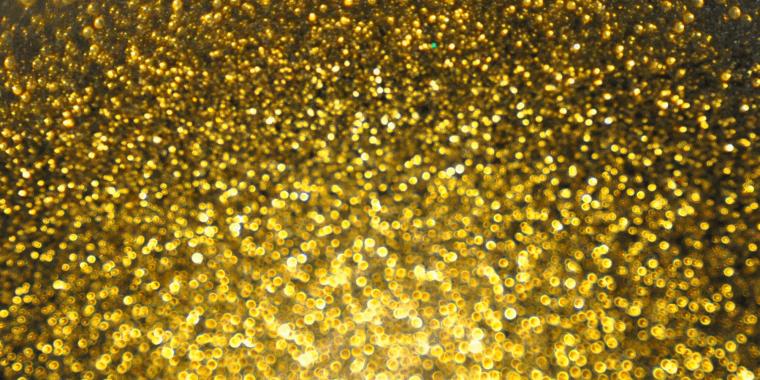 [50+] Gold Background Wallpaper on WallpaperSafari