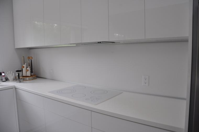 Free download Try the Trend Solid Glass Backsplashes Porch Advice