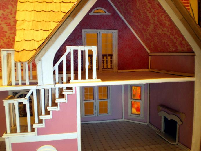 Free download MTE3Mjg3NjczLovely Blue Victorian Dollhouse Wallpaper