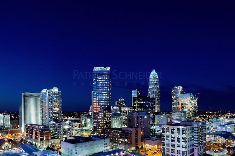 Free download Charlotte Ton of downtown street scenes and skyscrapers