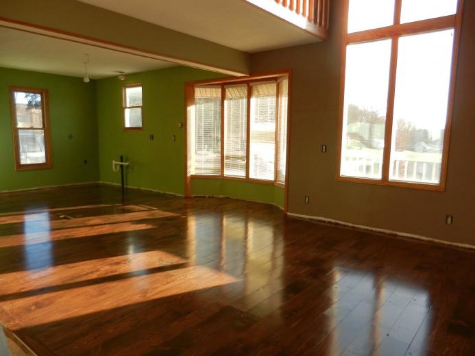 Free download Wallpaper liner over paneling by thebaldguy [900x600] for your