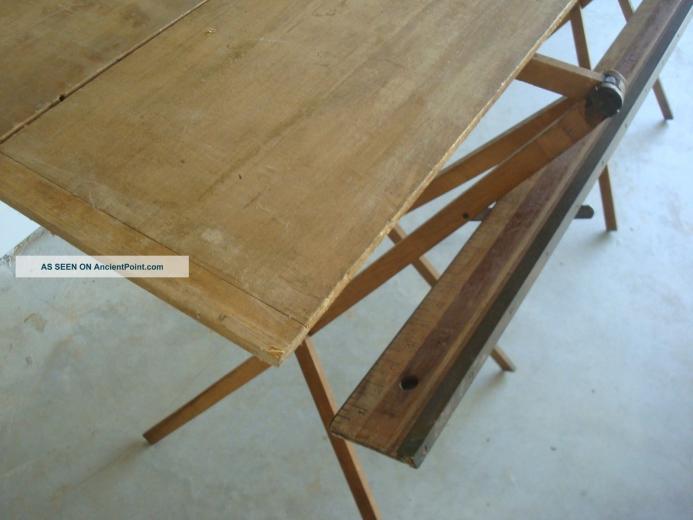 Free download Antique Wallpaper Hangers Work Table at 1stdibs [768x768