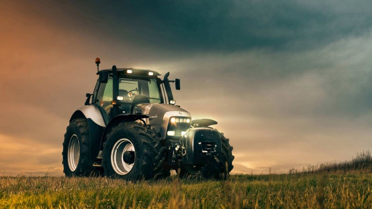 Free download Tractor Wallpaper [2560x1440] for your Desktop, Mobile