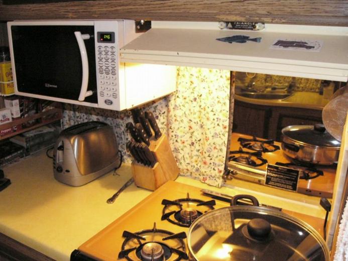 Free download Kitchen Backsplash Ideas Behind The Oven [640x480] for