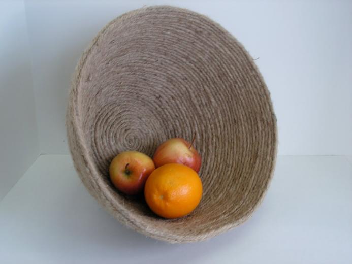 Free download DIY how to wallpaper using cornstarch paste and fabric