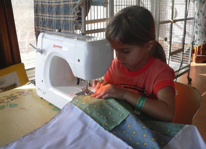 Free download Wallpaper Borders With Sewing Theme [1600x790] for your