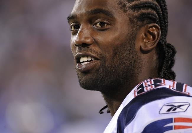 Free download Sports Stars Info Randy Moss Wallpaper [650x450] for your