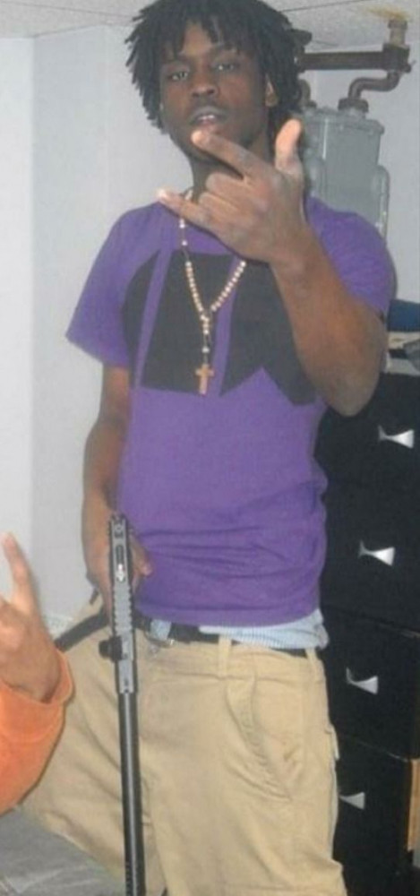 🔥 [30+] Chief Keef Gun Wallpapers | WallpaperSafari