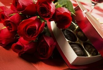Beautiful Valentine Day Gift Wallpaper