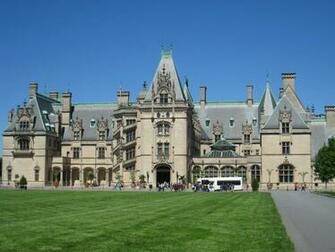 Biltmore Wallpaper