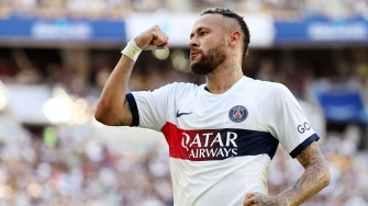 Neymar Transfer Brazil Forward Completes Move From Paris Saint