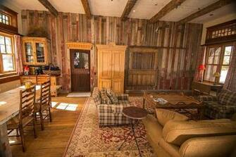 Reclaimed Weathered Timbers And Barnwood Paneling Trailblazer Wood