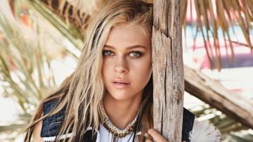 Beautiful Nicola Peltz Actress Wallpaper