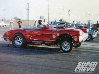 Super Chevy Drag Racing Greats Corvette