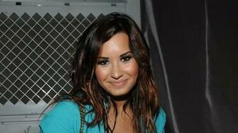 Demi Lovato HD Wallpaper