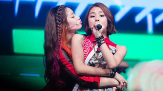Chaeyoung Desktop Wallpaper