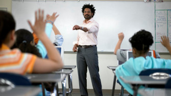 Race And Gender Of Students Can Effect Evaluations Study Says