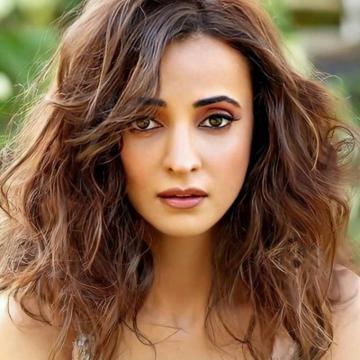Sanaya Irani The Bubbly Girl Photos