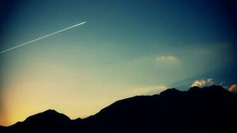 Beautiful Mountain Silhouette Wallpaper
