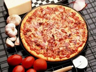 Pepperoni And Garlic Pizza High Saturated Photography HD Wallpaper