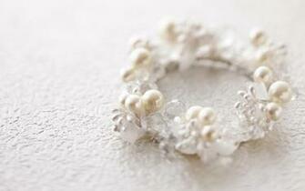 White Pearls Colors Wallpaper