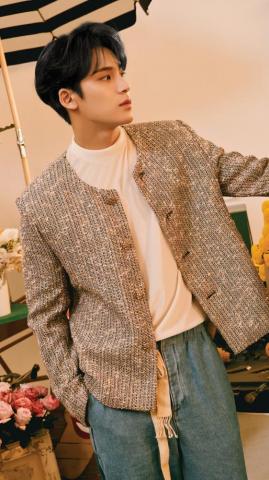 Seventeen Mingyu Ready To Love Wallpaper 4k Pc Desktop 9270a