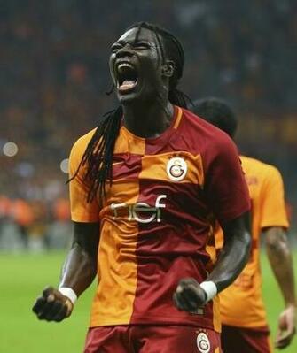 Bafetimbi Gomis Rekora Ko Uyor Foto Galerisi