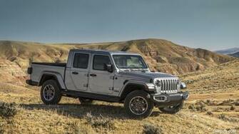 Jeep Gladiator Overland Front Three Quarter HD Wallpaper