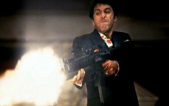 Scarface Wallpaper Tony Montana Al Pacino Photos Stuff To Buy