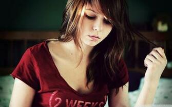 Hot Girl Desktop Wallpaper Gallery