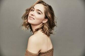 Haley Lu Richardson HD Wallpaper Background Image