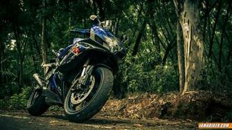 Suzuki Gsx R HD Wallpaper