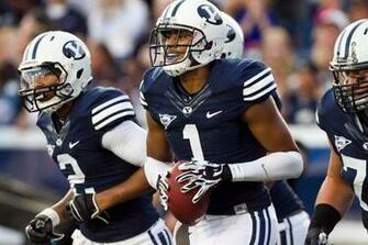 Byu Football Wallpaper S Ross Apo Celebrates After Running The