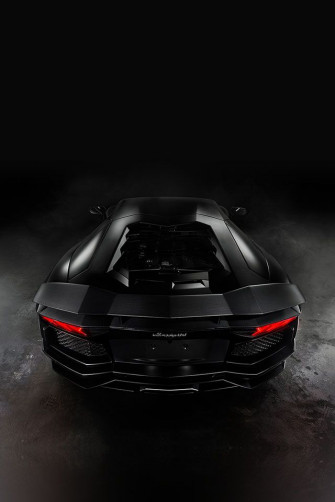 Ios7 Back Of Lamorghini Aventador