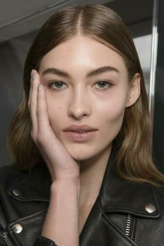 Grace Elizabeth Photo Of Pics Wallpaper