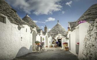 Wallpaper Puglia Alberobello Italy Houses HD Picture