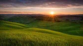 Sunset Sun Tuscany Italy Wallpaper