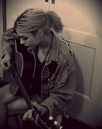 Frances Bean Cobain Image Wallpaper And