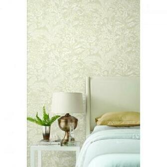 Astoria Grand Sheetz Botanical Sanctuary L X W Wallpaper