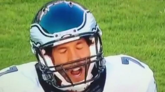Sam Bradford Takes Big Hits Collective Eagles Nation Gasps Nfl