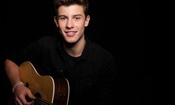 Shawn Mendes Singer HD Wallpaper