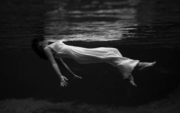 Photo Wallpaper Creative Black And White Girl Water