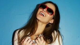 Dani Daniels Naked Sunglasses Women Glasses