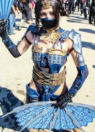 Kitana Mkx Cosplay By Leticiafariacosplay