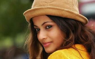 Sneha Ullal HD Wallpaper High Quality