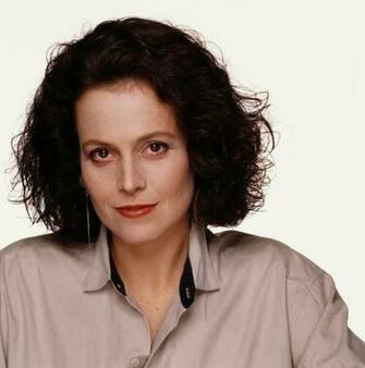Sigourney Weaver Wallpaper High Quality