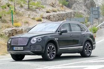 Bentley Bentayga Plug In Hybrid Spyshots Car Magazine