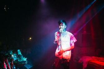 Lil Peep Takes Over The Echoplex With Skullcandy Stay