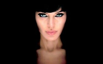 Salt Wallpaper Angelina Jolie