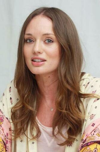 Laura Haddock Full HD Pictures
